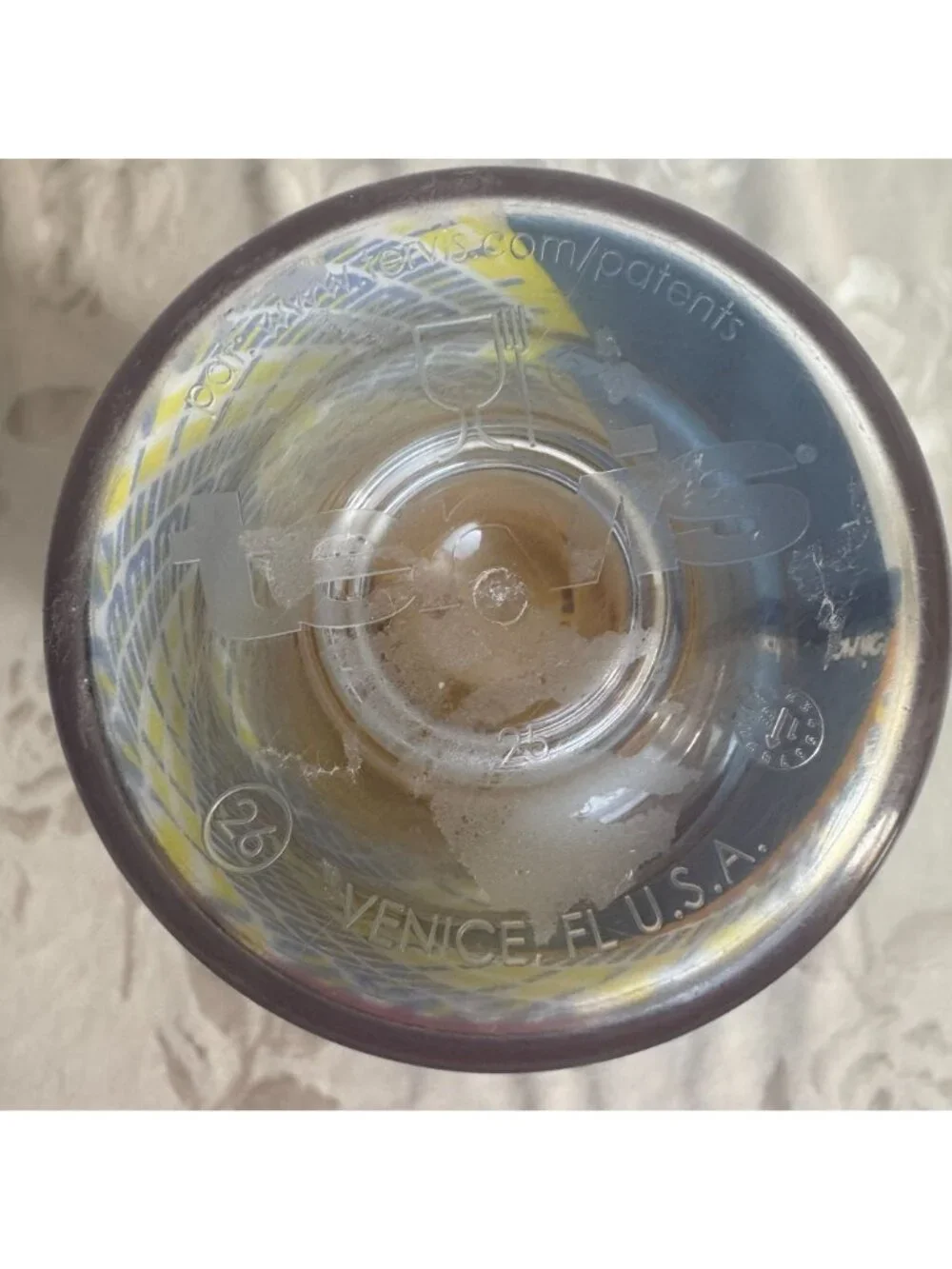 Tervis Disney - Belle Silhouette Insulated Tumbler Wrap and Yellow Lid, 24oz - Picture 5 of 7